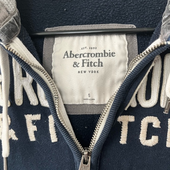 Vintage Abercrombie and Fitch Zip Up Hoodie Y2K Size S - Picture 2 of 8